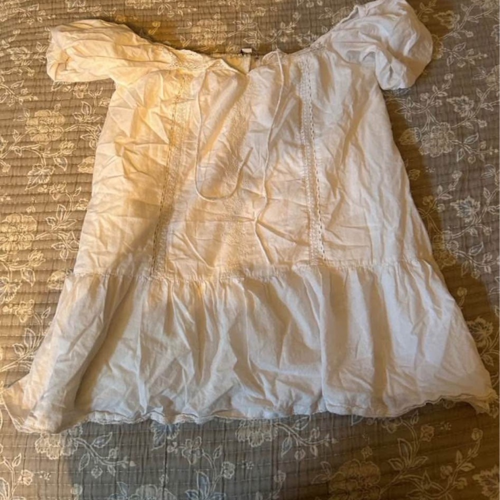 American Eagle White Off-Shoulder Dress